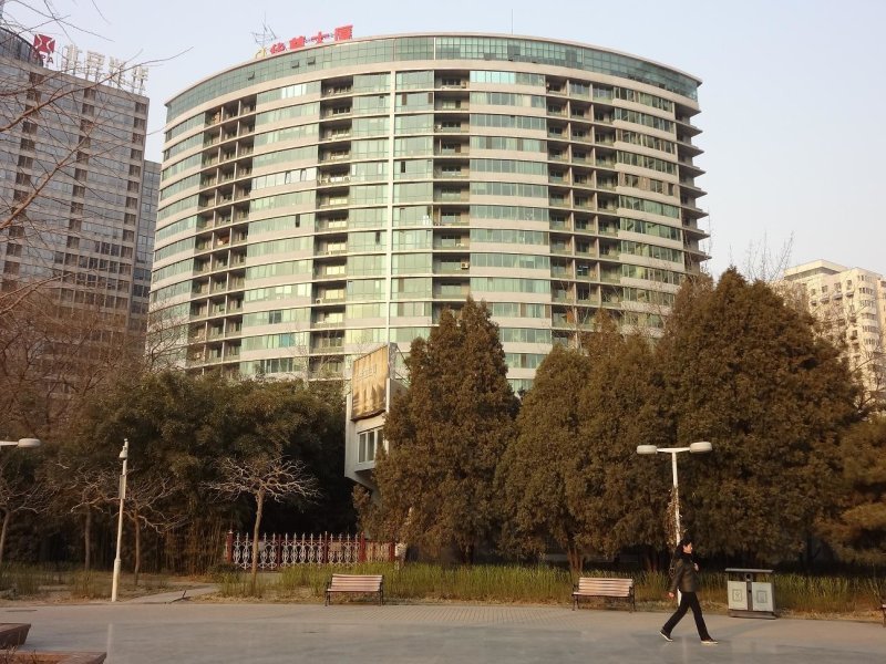 8米 是否涉外:是 大堂层高:--- 楼盘简介  华尊大厦位于北京市西城区