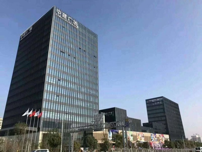 6/7号线地铁口 中建广场200平 户型 方正
