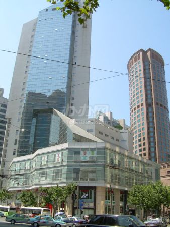 写字楼出租,紧邻大世界地铁站,精装修,免佣金,真