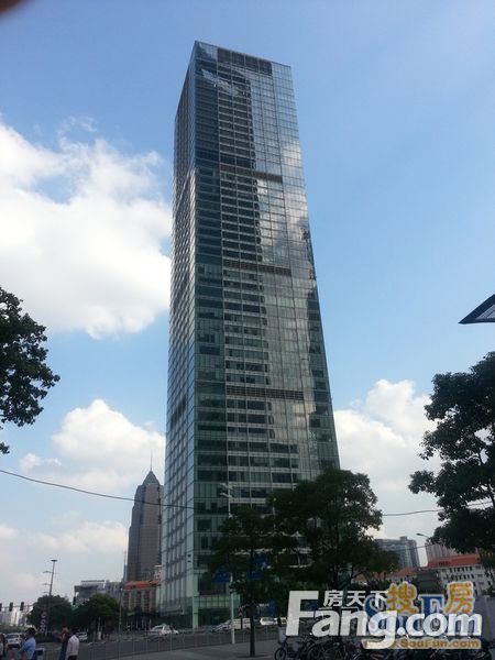 上海21世纪中心大厦写字楼出租,21世纪大厦 陆家嘴唯一整层1900㎡租8.