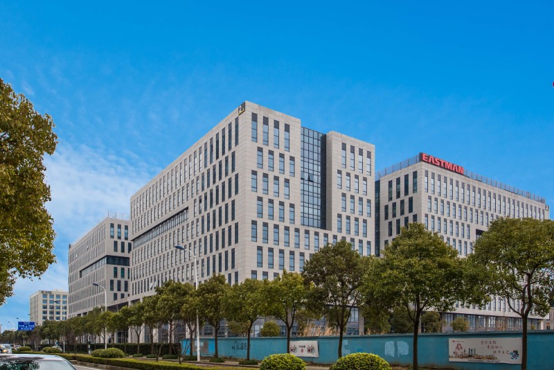 张江 亚芯科技园 2号线广兰路站 现房出租 近日月光