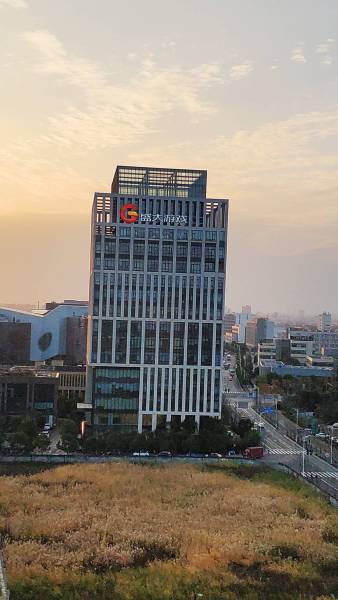 张江集团直租海趣园 盛大游戏 200平精装科技互联网研发
