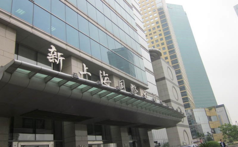 铺东南路 新上海国际大厦 采光好 交通便利 视野开阔