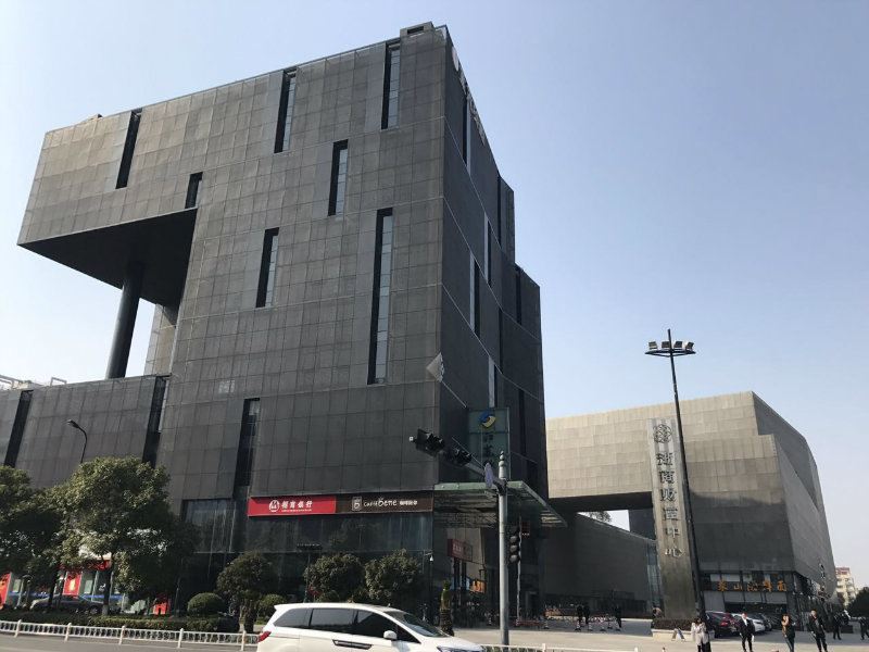 浙商财富中心 精装修带隔断家具 拎包办公 送车位