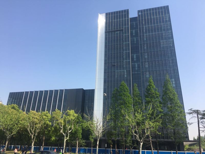 张江地铁口联想大厦2104358701500平米
