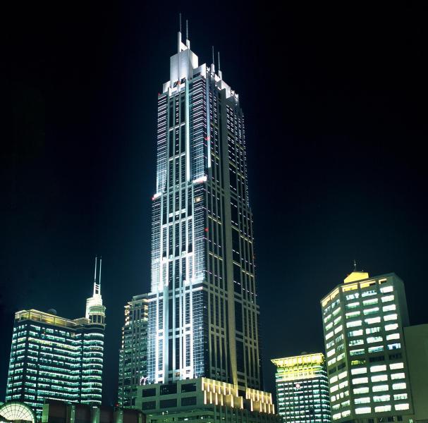 香港新世界大厦(k11)写字楼出租,新出!新天地200平带