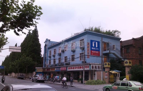 恒地仓国际大厦写字楼出租,徐家汇地标建筑 上