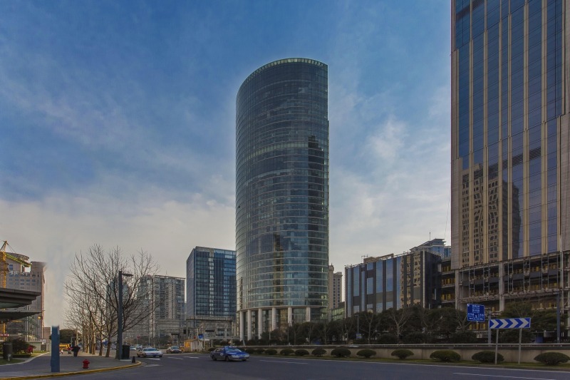 9/10号线双轨交,久事大厦 一线江景,品质办公楼,交通便利
