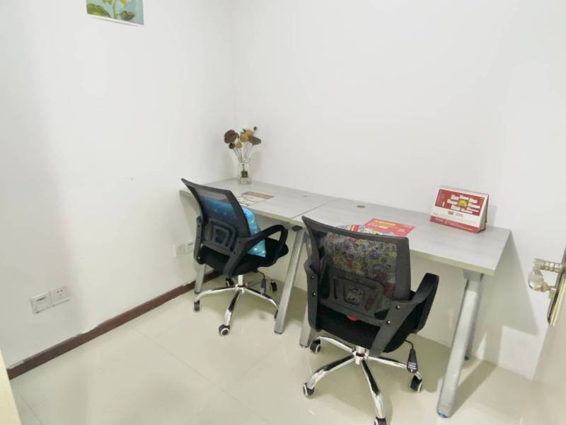 独立2人工位办公室仅千元!可注册解锁领票看场地,包水电物管费