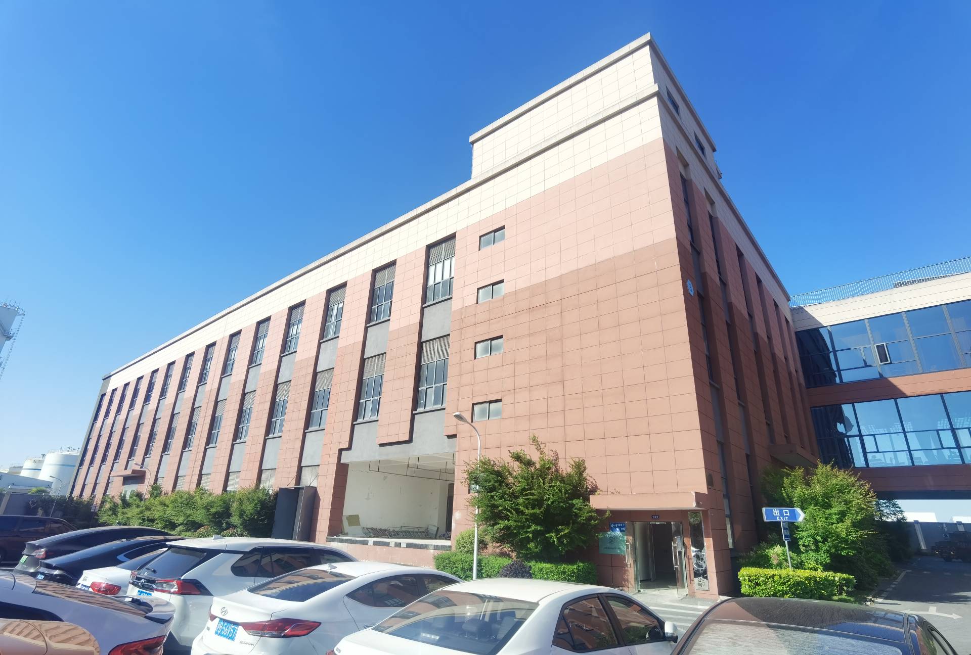 莘庄工业区丨104板块（独栋6700平）研发实验室丨可租可售