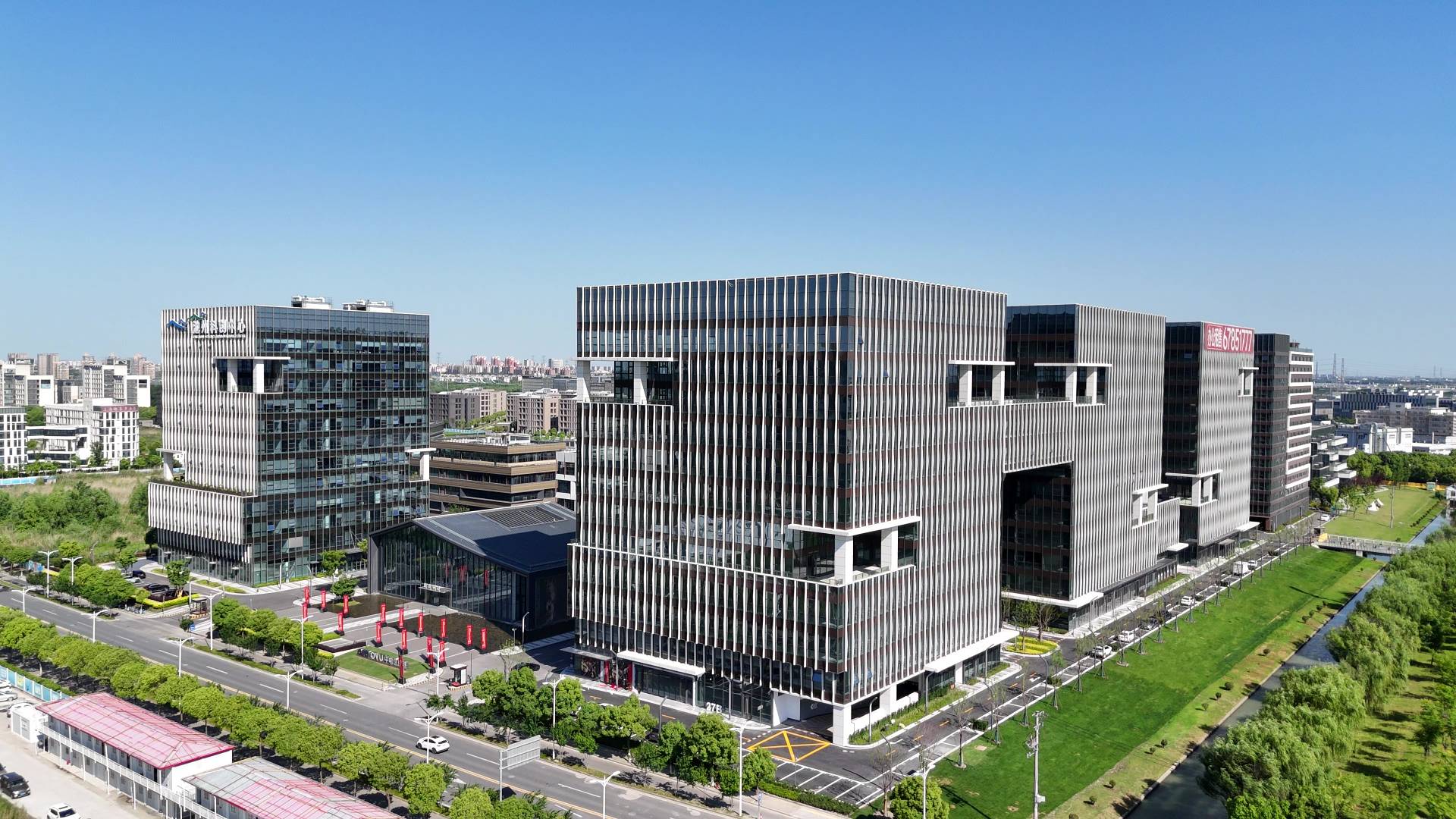中电信息港 企业独栋出售 价格实惠 首付二成