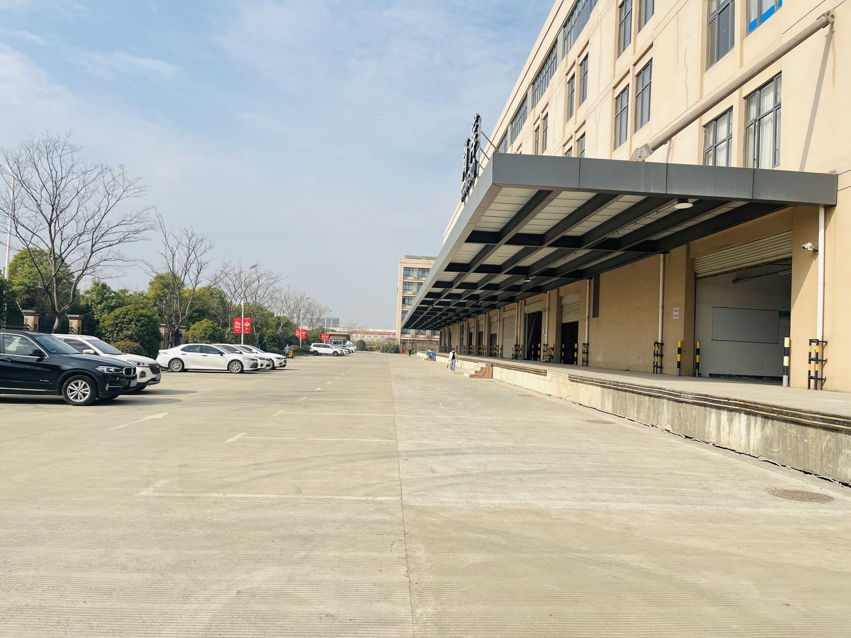 300平 近地铁 仓储办公 生产加工 可环评 104板块