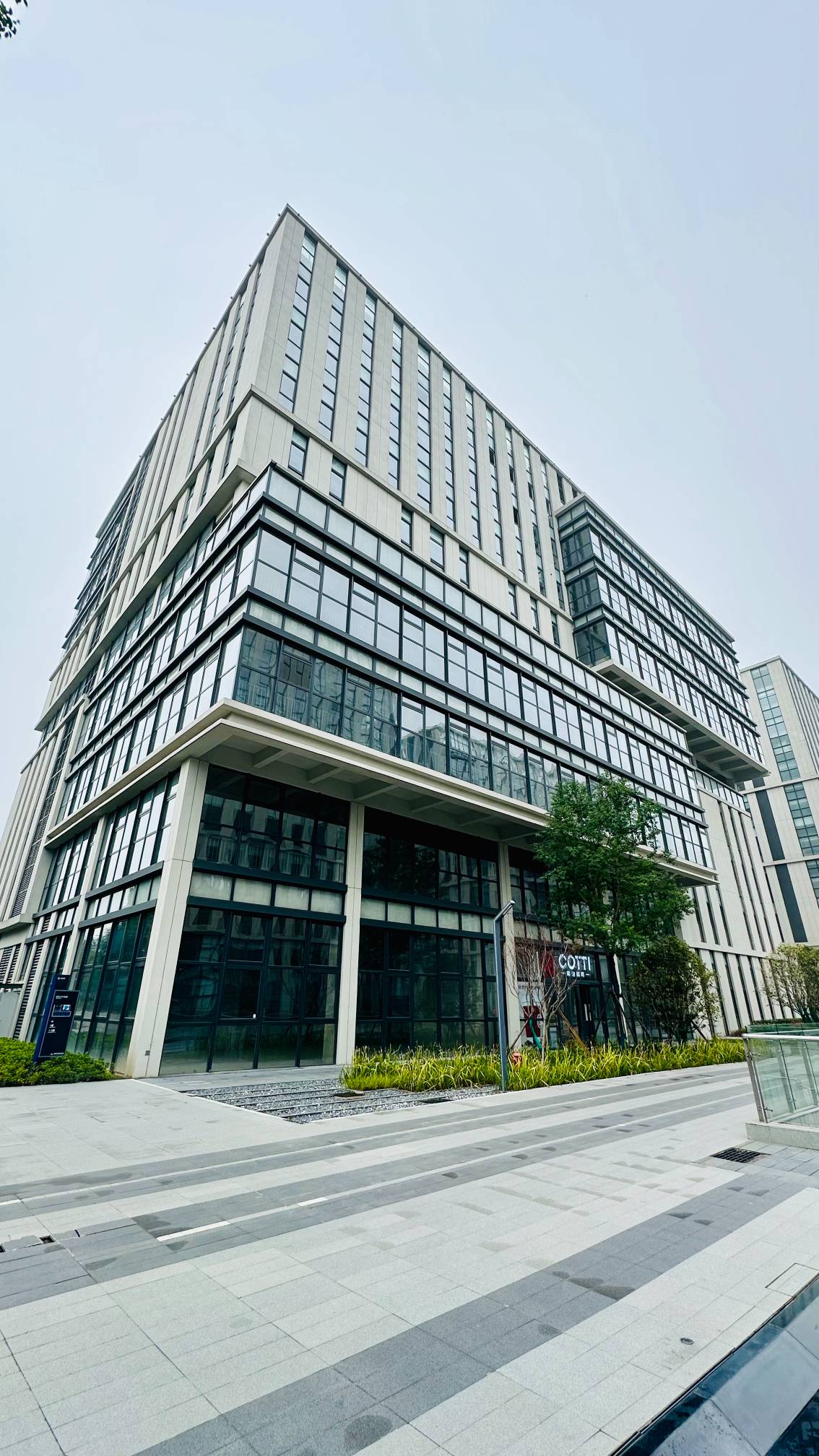 央企投建工业厂房可租可售