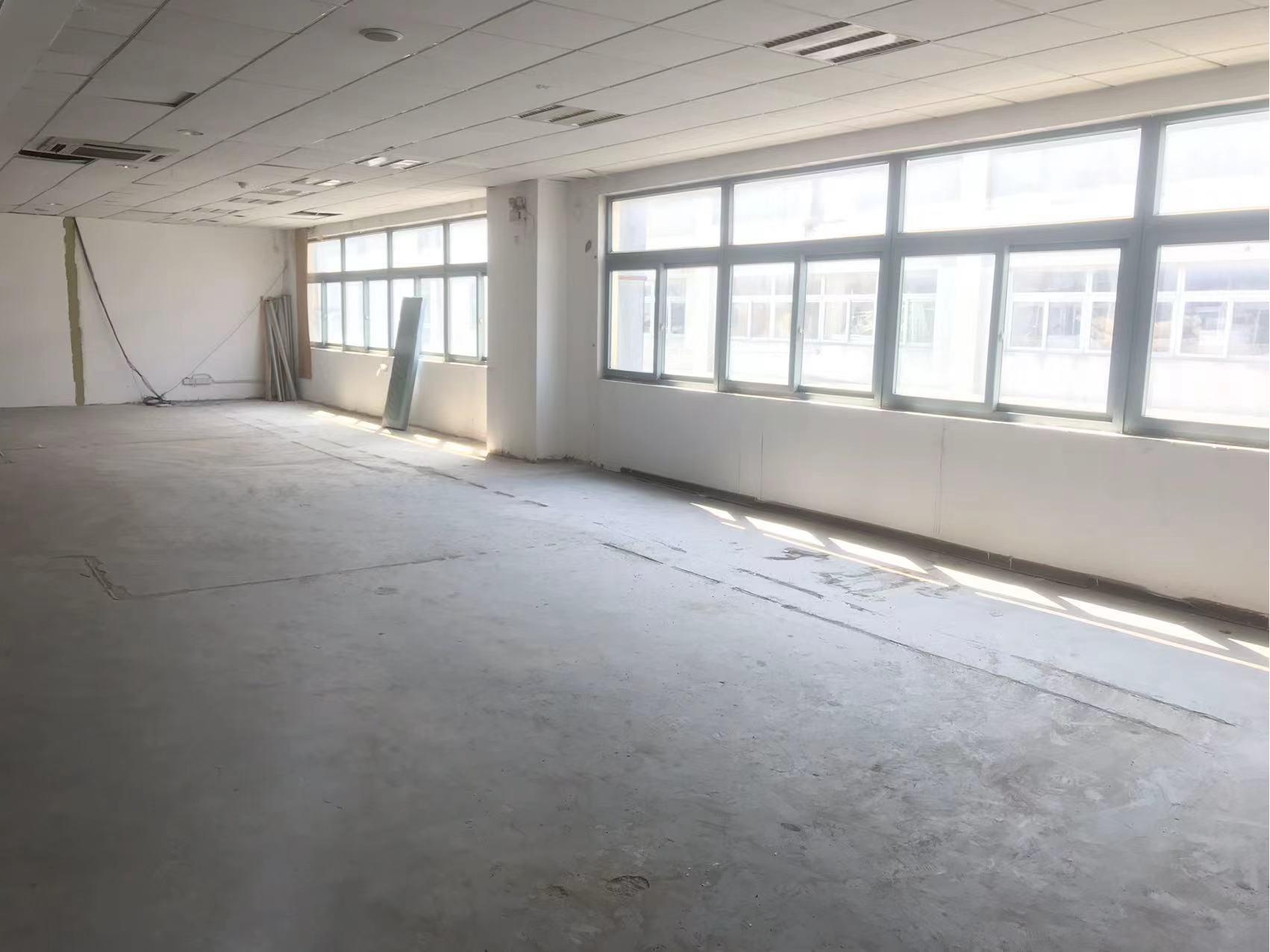 桃浦绥德路仓库1000平可分适合贸易办公直播广告电子组装
