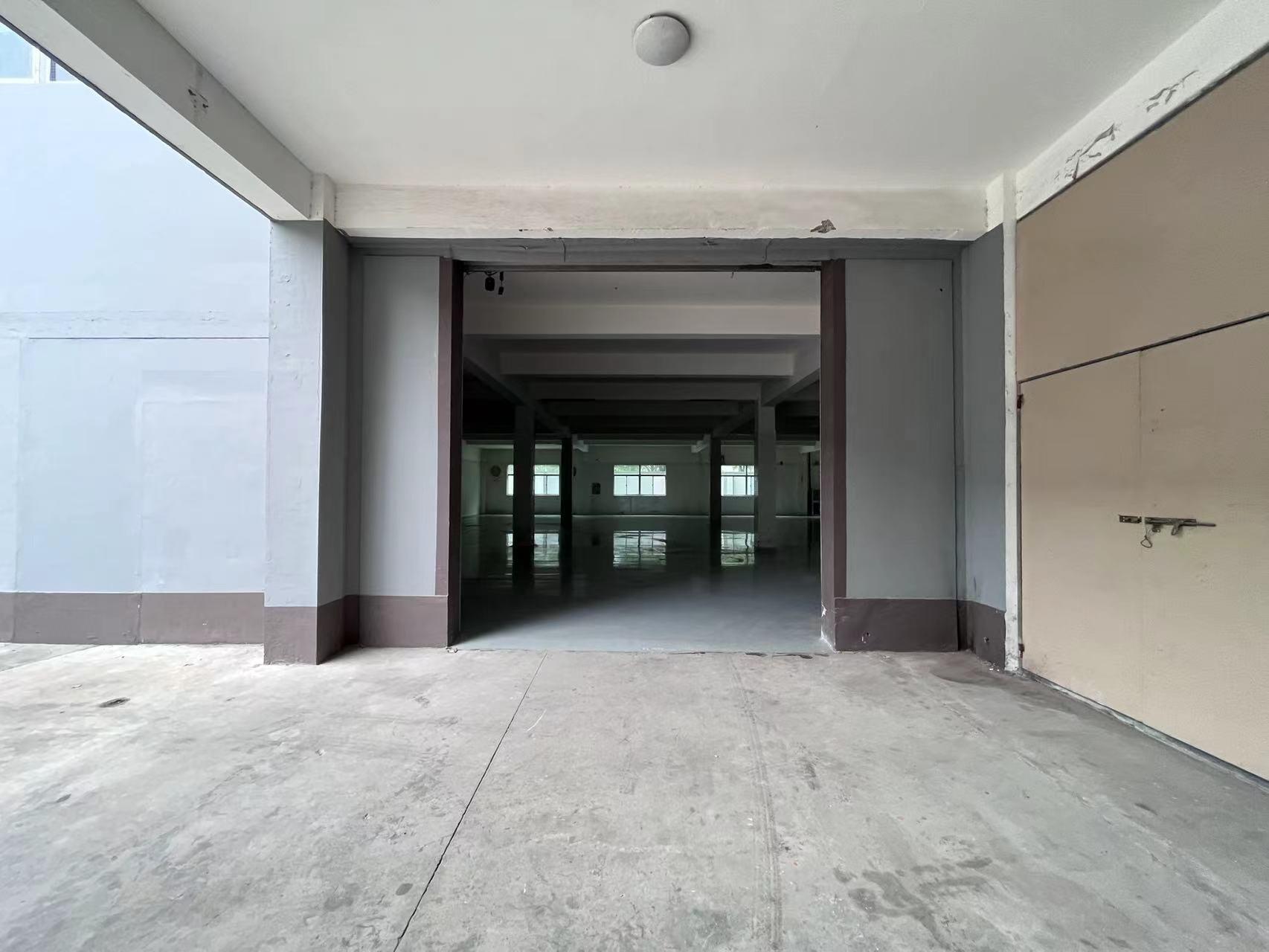 莘庄工业区独门独院4000平可分割104无行业限制