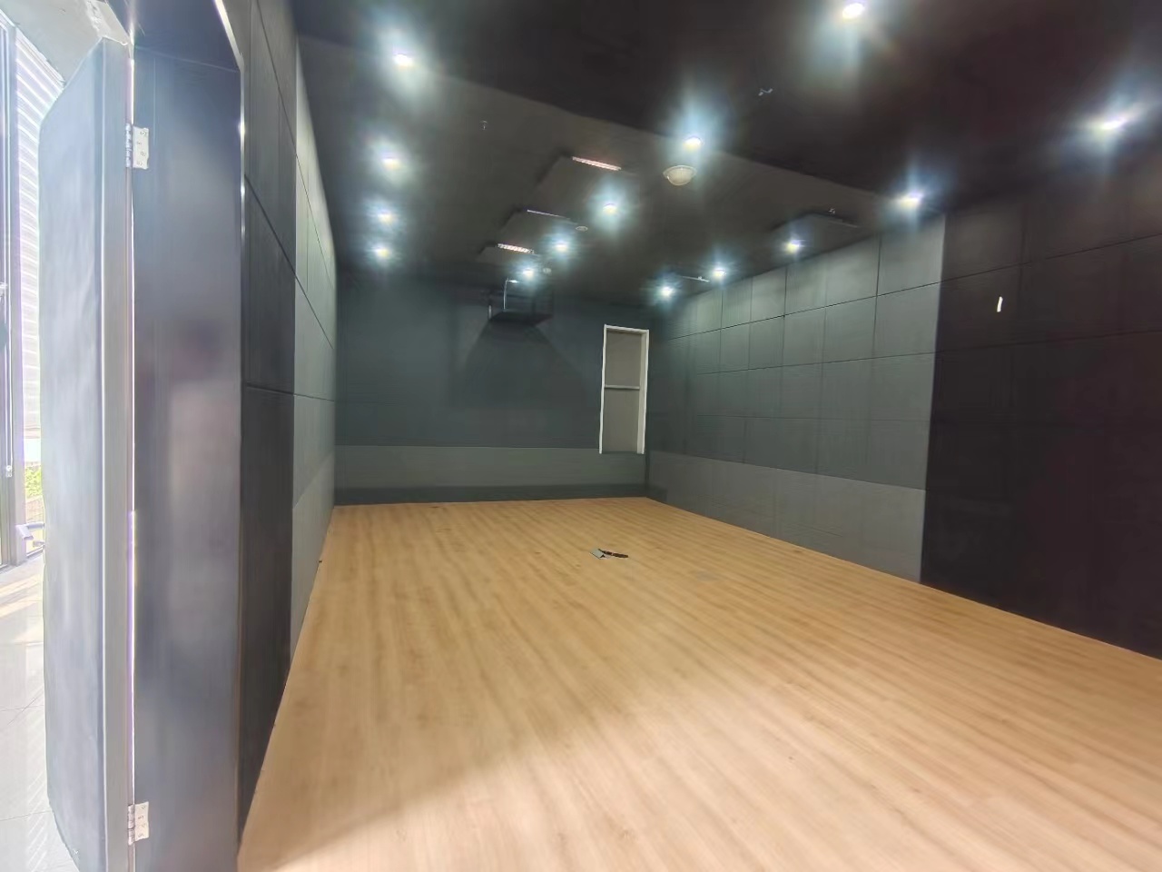 电通时代文化广场办公区域