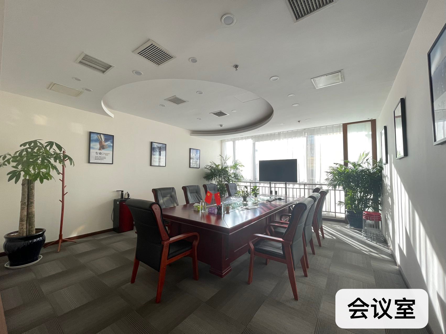 金长安大厦办公区域
