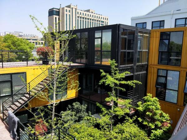 (出租)七宝德必易园 12号线地铁口 210平 拎包办公