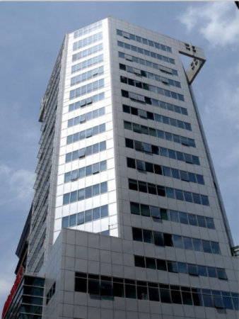 2/11号线,佳都大厦精装修260平,有家具带隔断