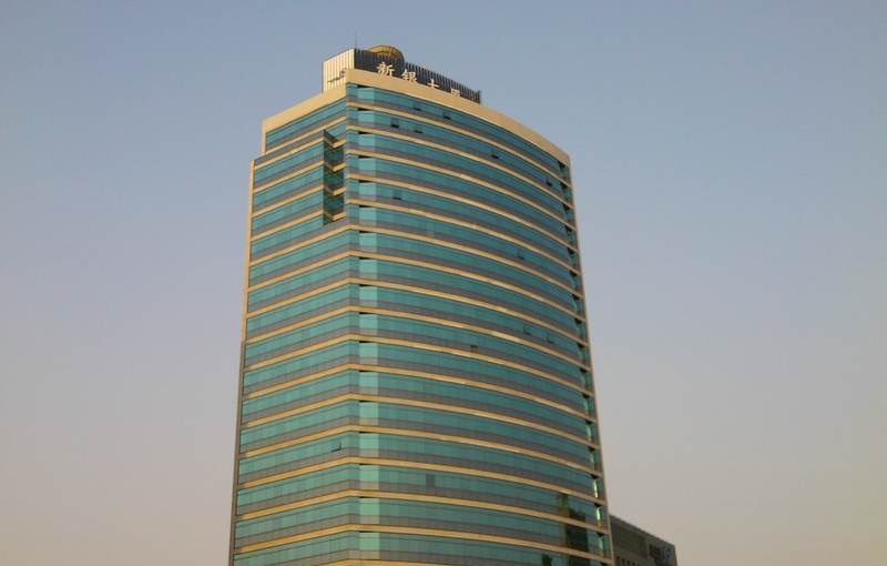 新银大楼76平米办公室出租,简单装修,地铁口办公—上海徐汇区办公室