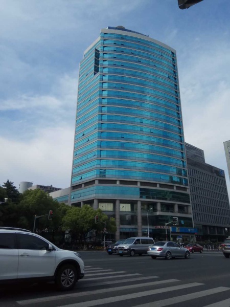 漕河泾新银大厦 空管现房 周片配套完善 随时看房