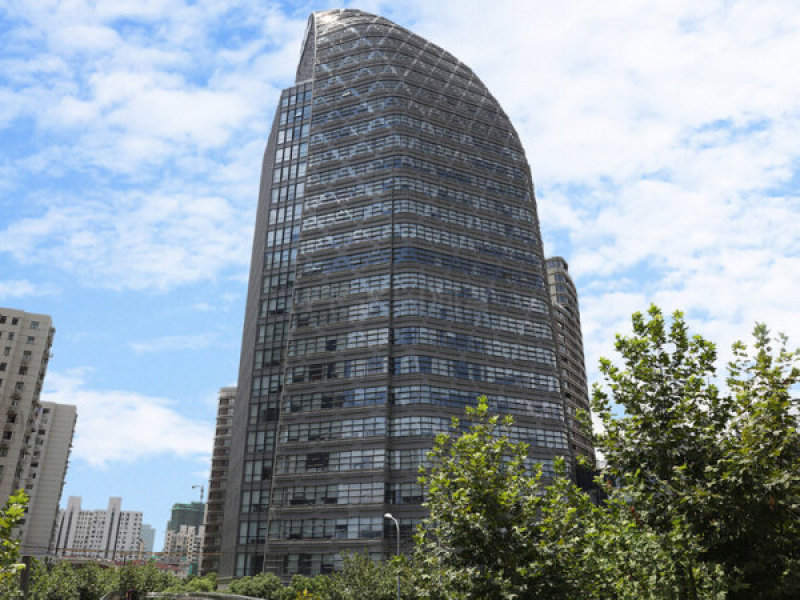 地铁3/4/10虹桥路 中城国际大厦出租200平方,精装修