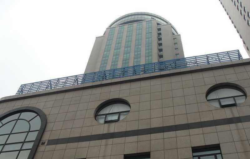 广东发展银行大厦外立面图
