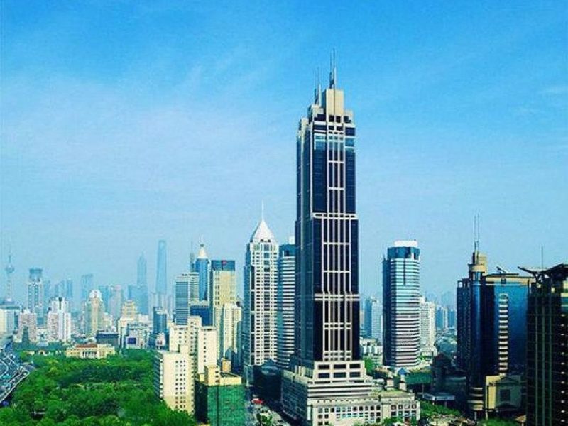 香港新世界大厦(k11)外立面图