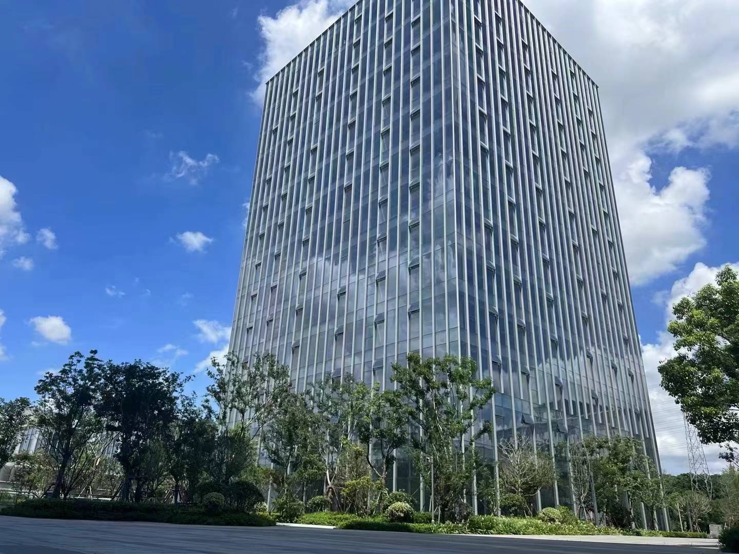 容大中心