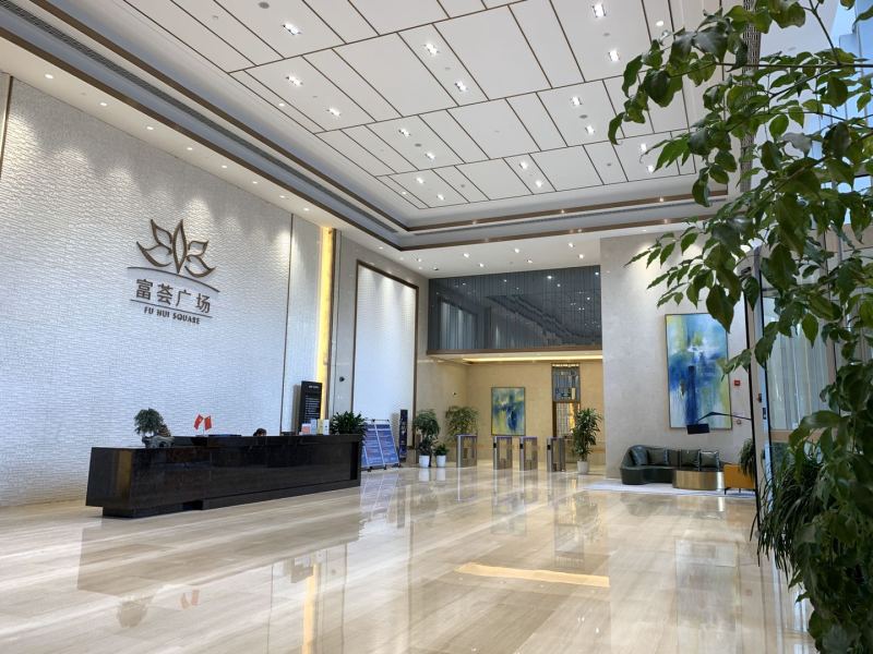 出租富荟商业广场200平300平500平 欢迎咨询