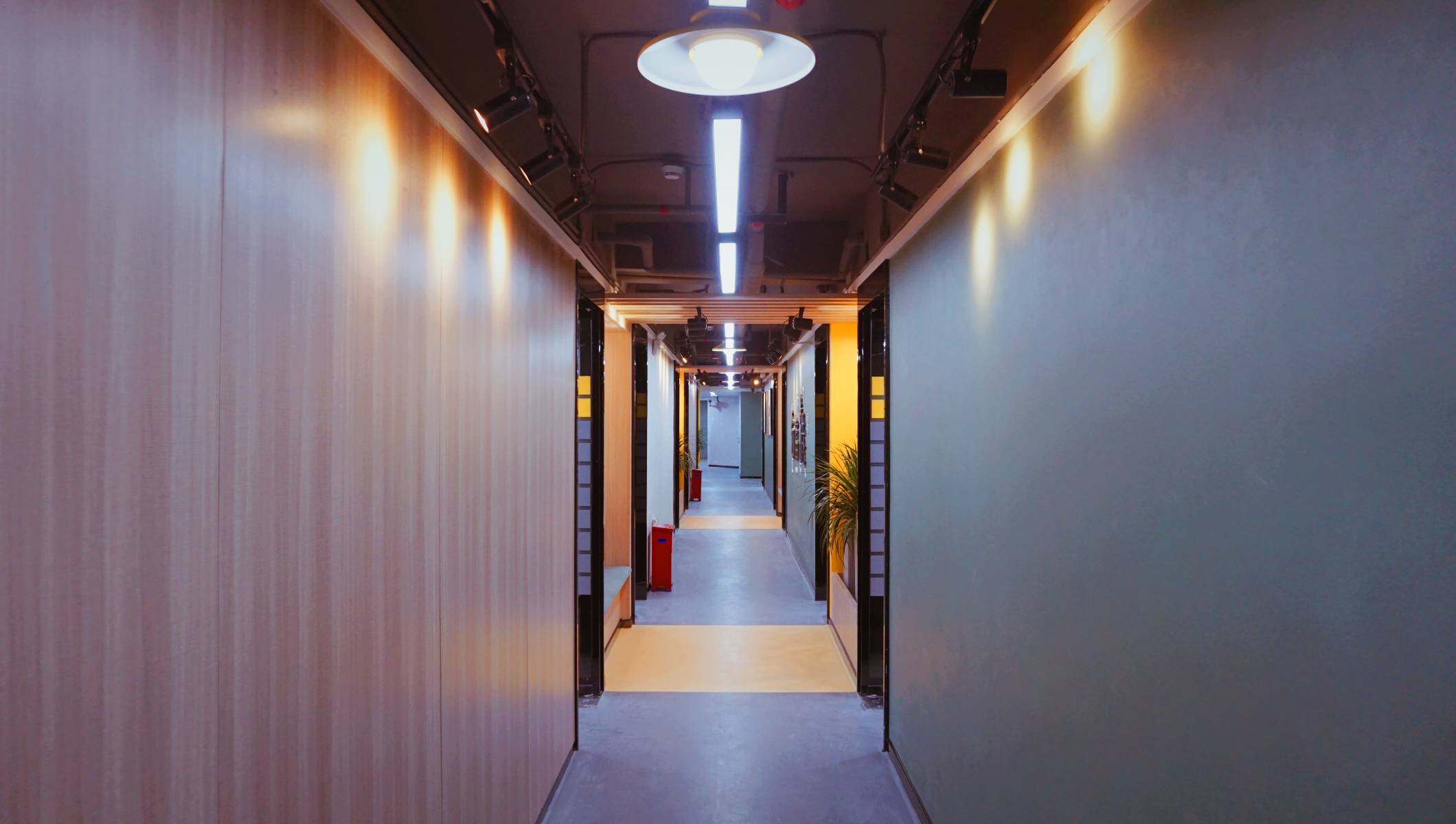富临大酒店办公区域