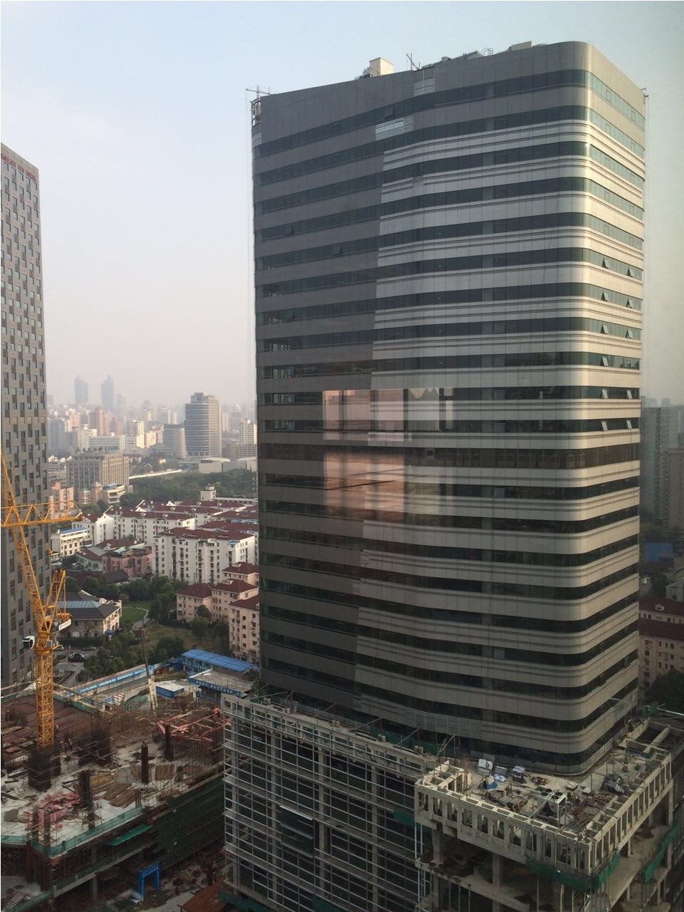 长宁来福士广场外立面图