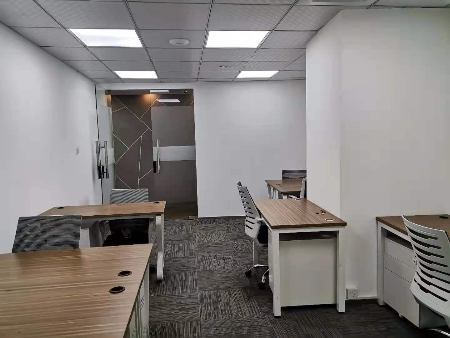 鸿运大厦办公区域
