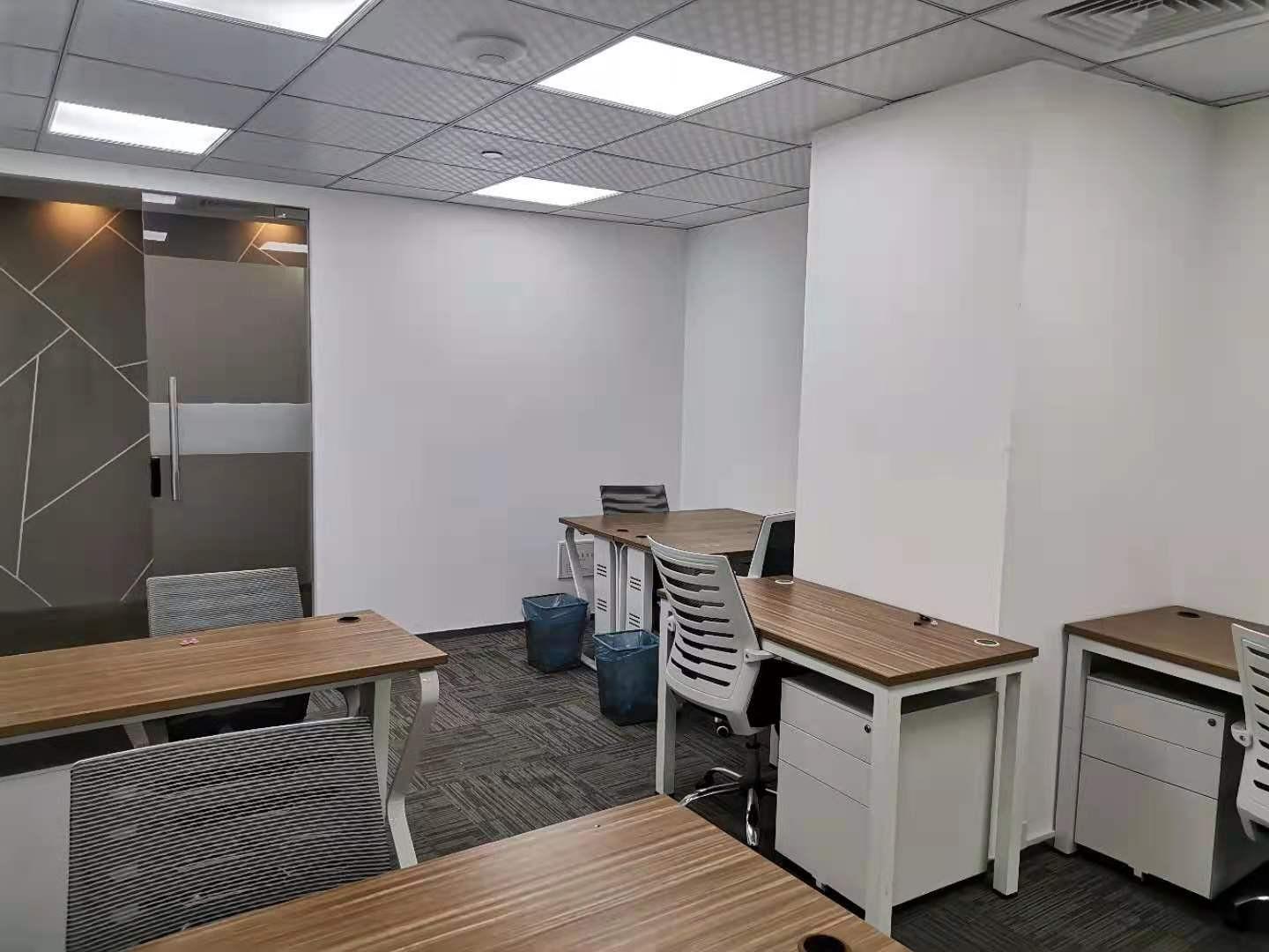 鸿运大厦办公区域