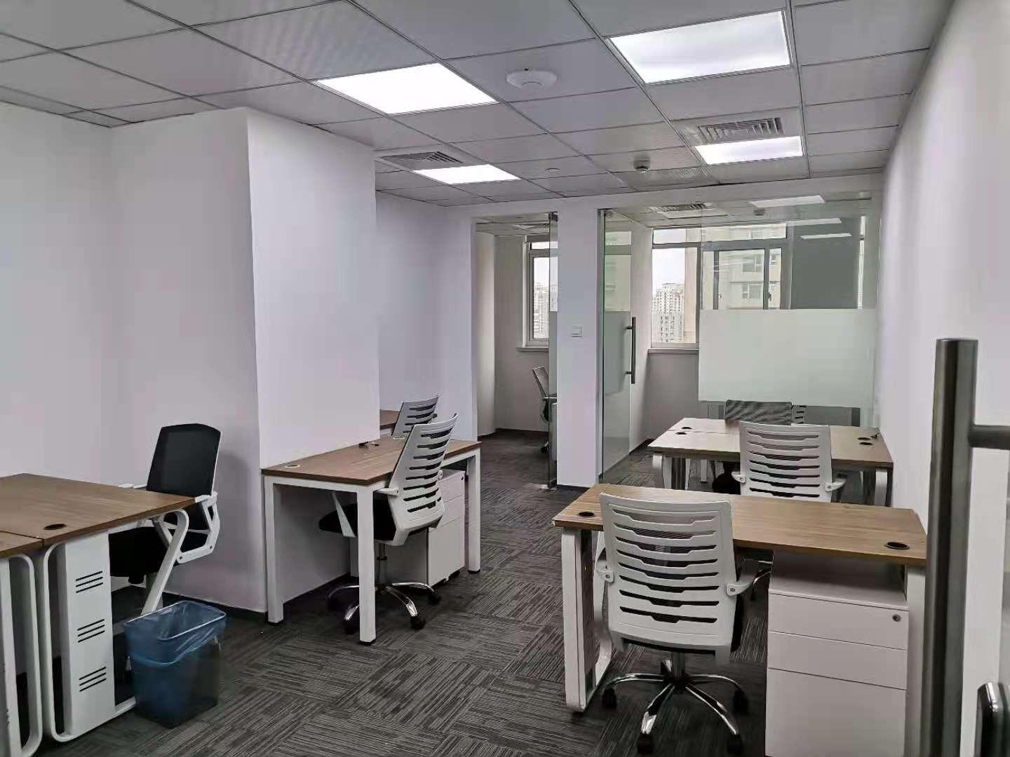 鸿运大厦办公区域