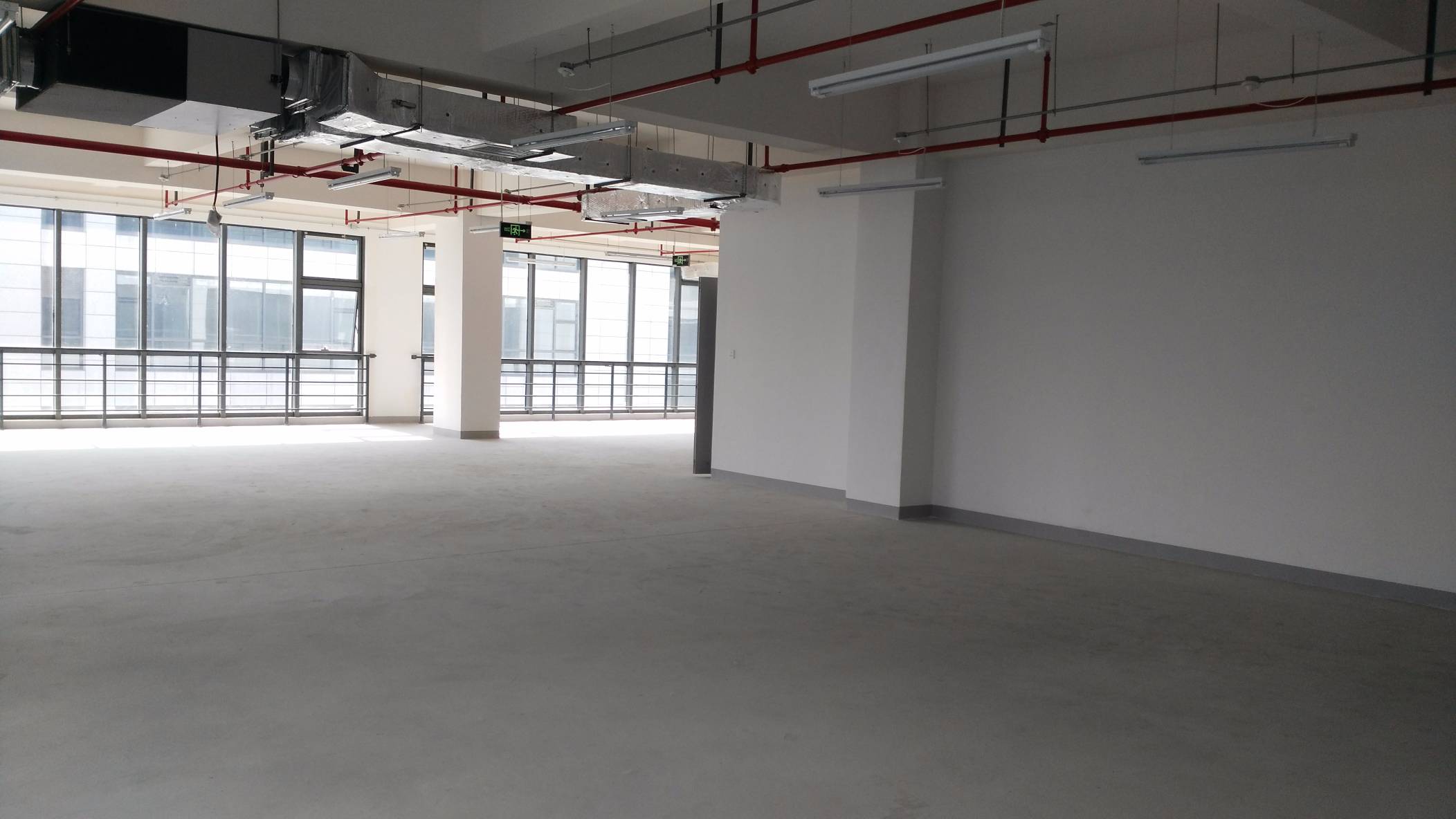 英沃工场(齐来科技园社区)办公区域