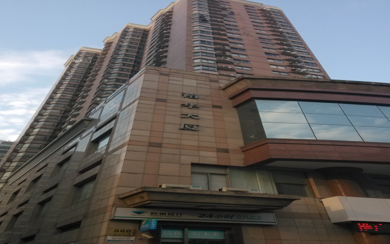 裕华大厦纯写字楼性价i高有装修