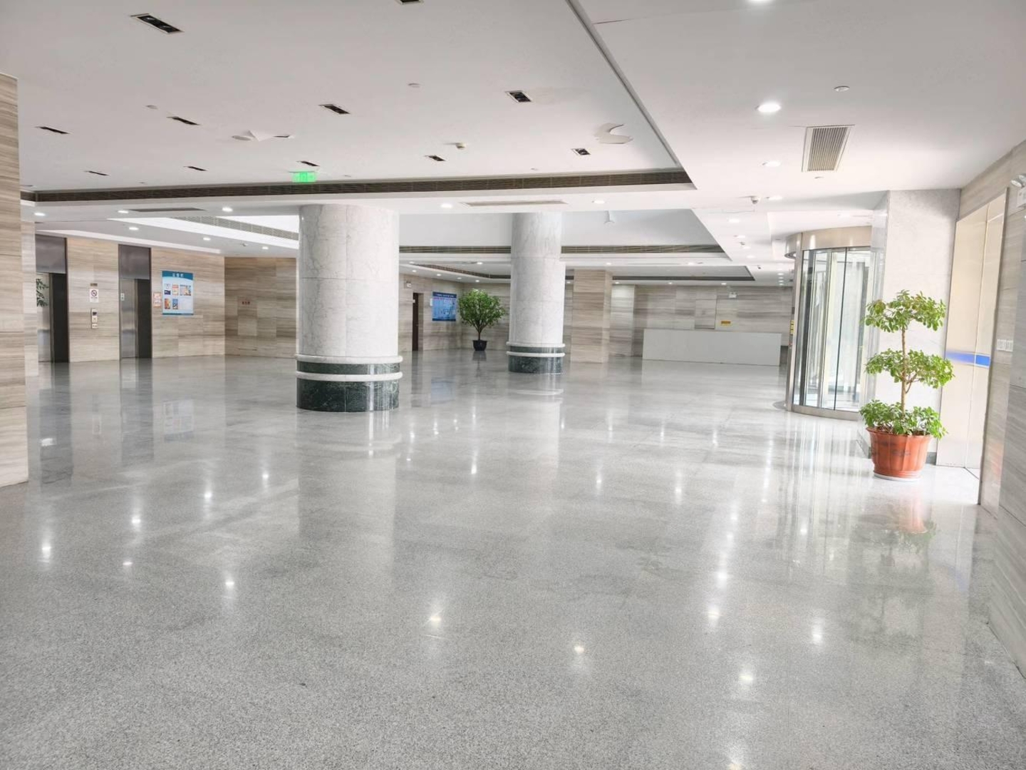 宝钢浦东国贸大厦