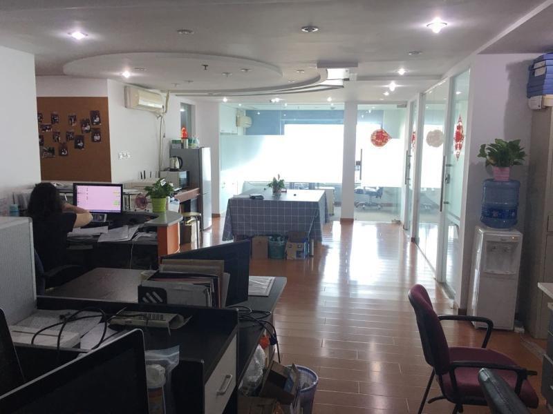 均瑶国际广场