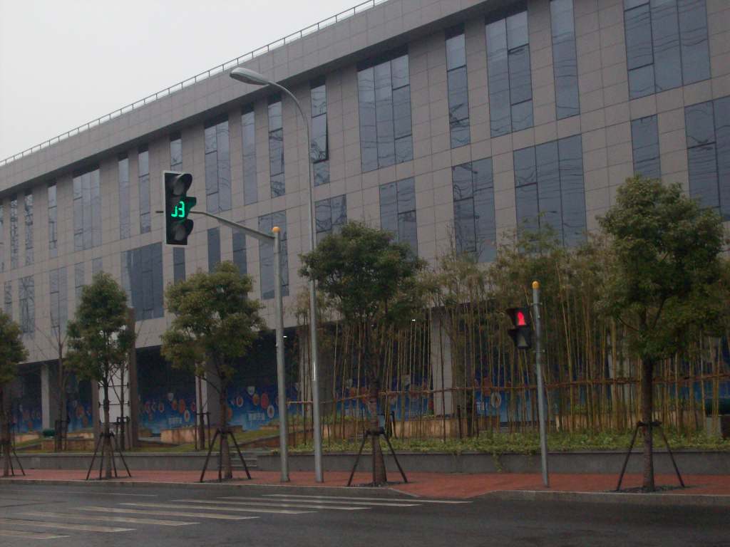 新漕河泾国际商务中心周边环境图