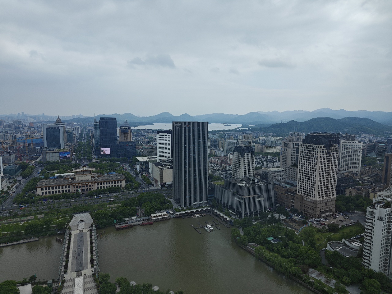 汇金国际广场
