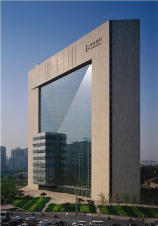 东二环 新保利大厦 面积365精装修 无遮挡视野