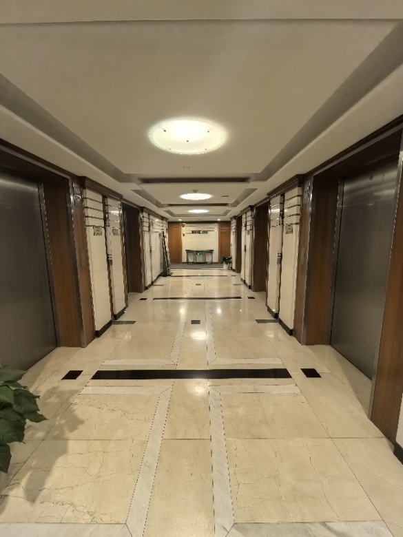 淮海中华大厦公共走廊