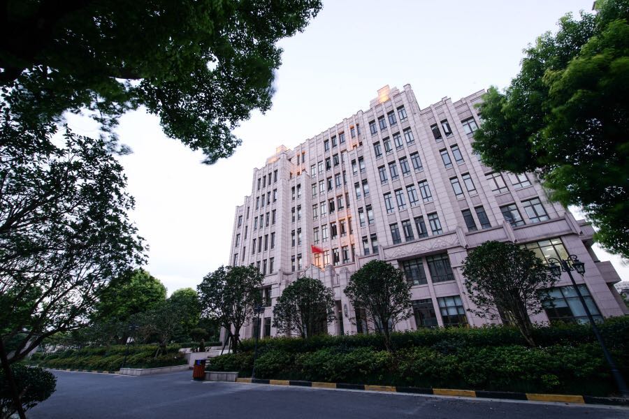嘉南红塔商务广场外立面