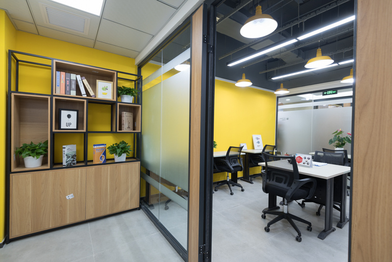 20平米独立小面积办公室出租,能注 册杂费全免