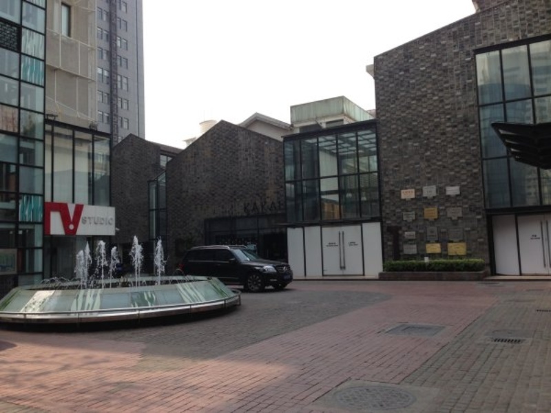 9 号线 8号桥一期 带装修 随时看房 采光 送办