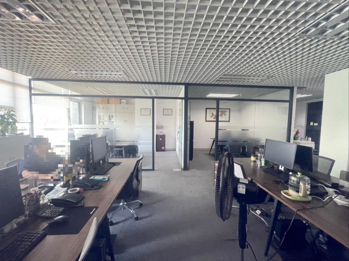 左岸工社
