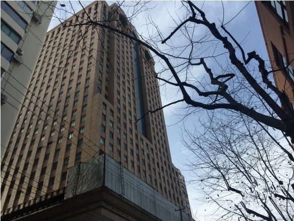 静安商圈 三和大厦 精装修 带家具 领包入住