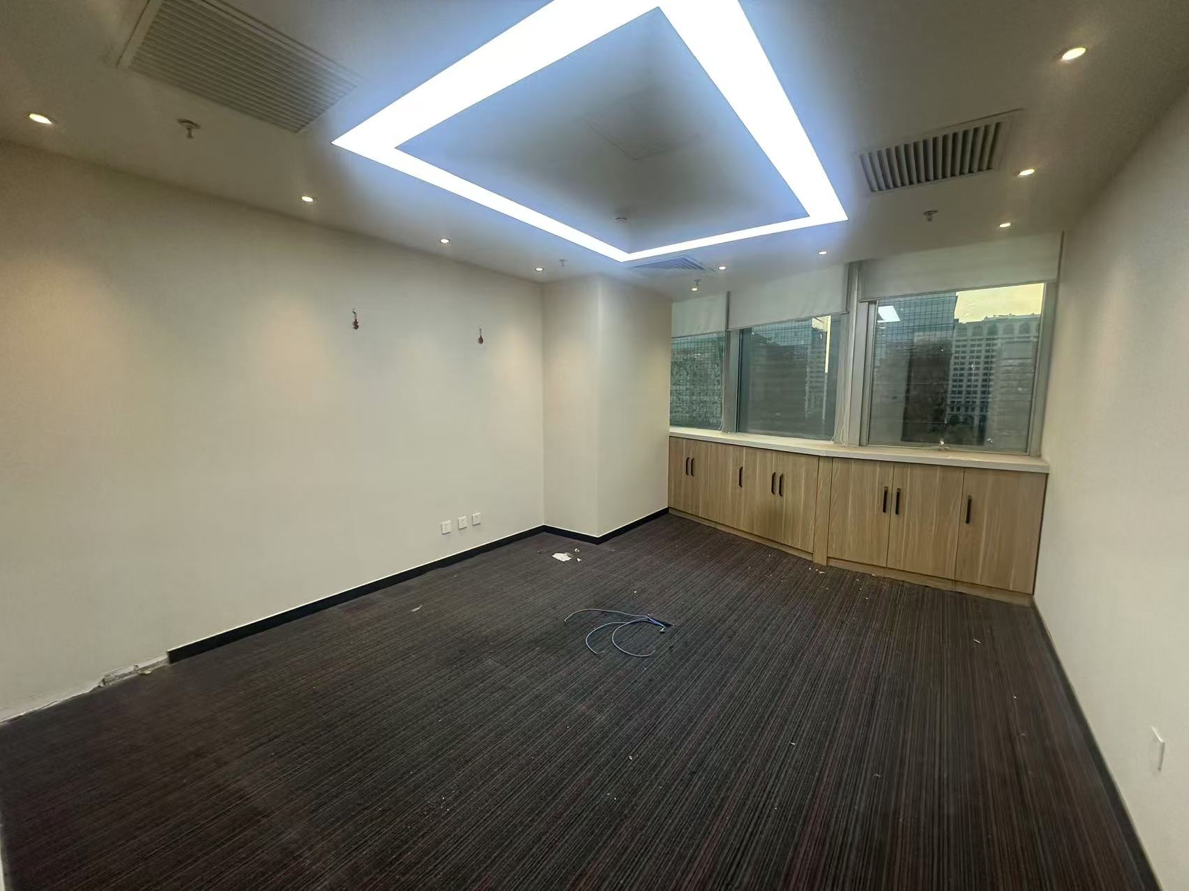 首创大厦办公区域