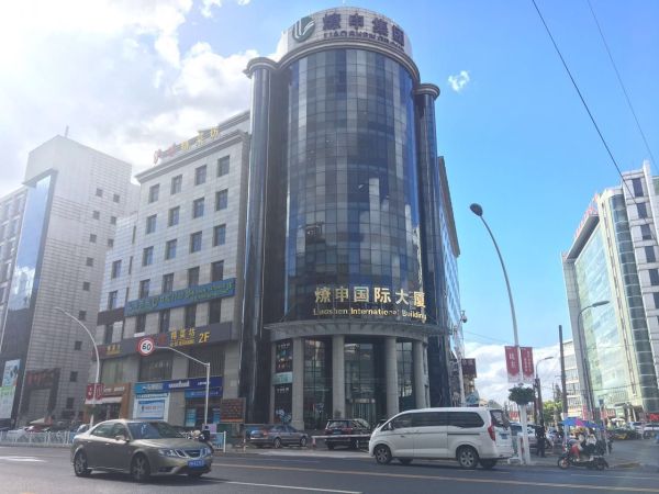 燎申国际写字楼出租,地铁9号线 燎申国际大厦 160平精装修 配套齐全